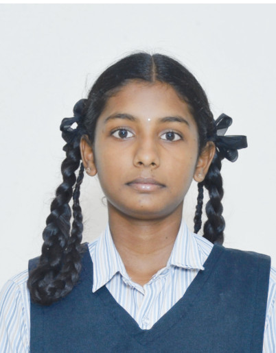 మూడు సంవత్సరాల నుంచి హాస్టల్లో ఉండి చదువుకుంటున్నాను.